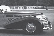 Lancia Astura mit Sonderkarosserie Lancia
Astura mit
Sonderkarosserie