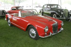 Lancia
Aurelia B24 Spider
- Foto:
Supercars.net Lancia
Aurelia B24 Spider
- Foto:
Supercars.net