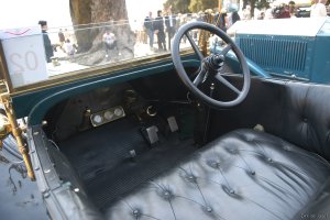 Lancia Theta
                                                  Cockpit - Foto: Dirk
                                                  de Jager