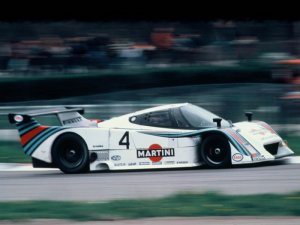 Lancia
                                                          LC2