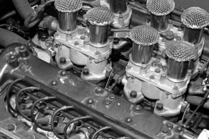 Formel 1
                                                          Motor des
                                                          Lancia D50